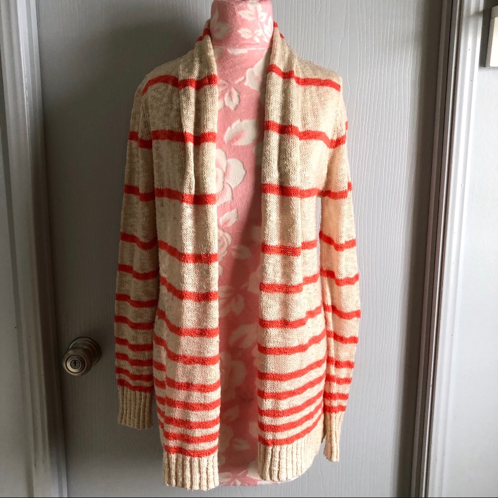 ❤️3 for $10!❤️ Pink Rose Ivory and Orange Cardigan
